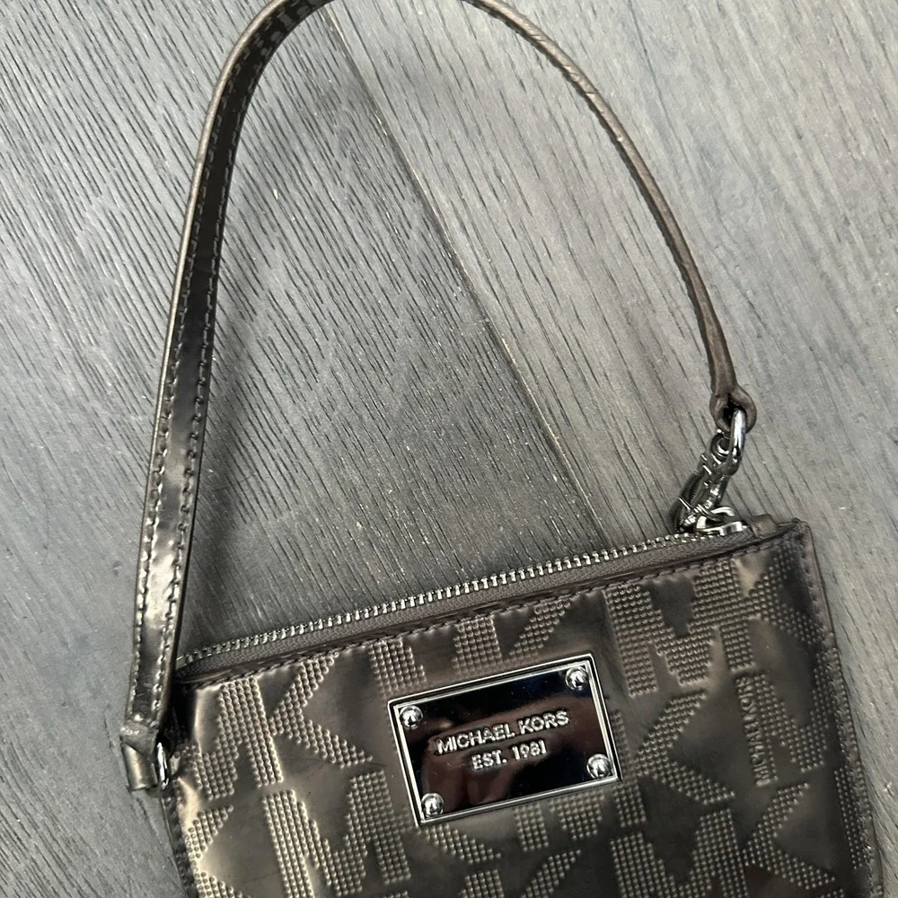 VTG Michael Kors Y2K Clutch Wristlet Bag Mini Bronze PVC MK Zip Detachable Strap